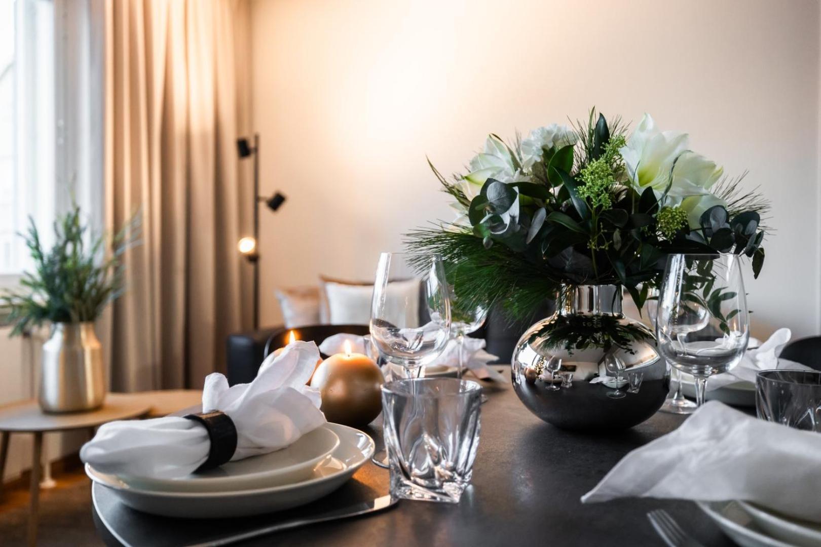 Santa's Luxury 3 *